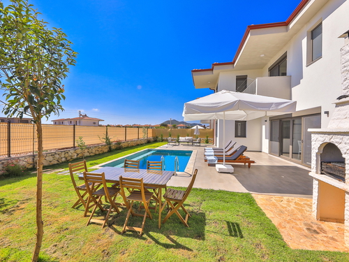  gece  -  Kasım
  | Kaş Çukurbağ'da Modern ve Korunaklı Villa Kiralama